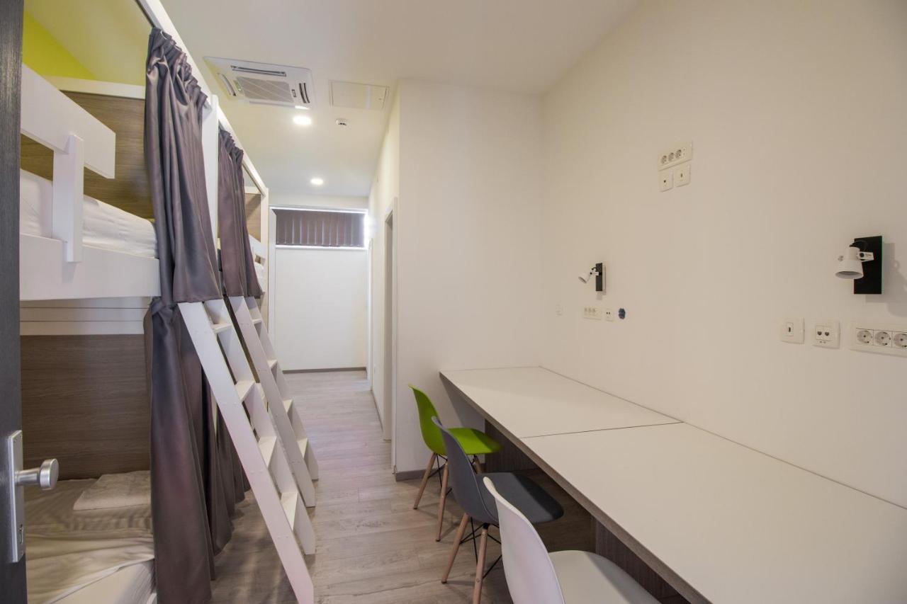 Dandelion Hostel Zára Kültér fotó