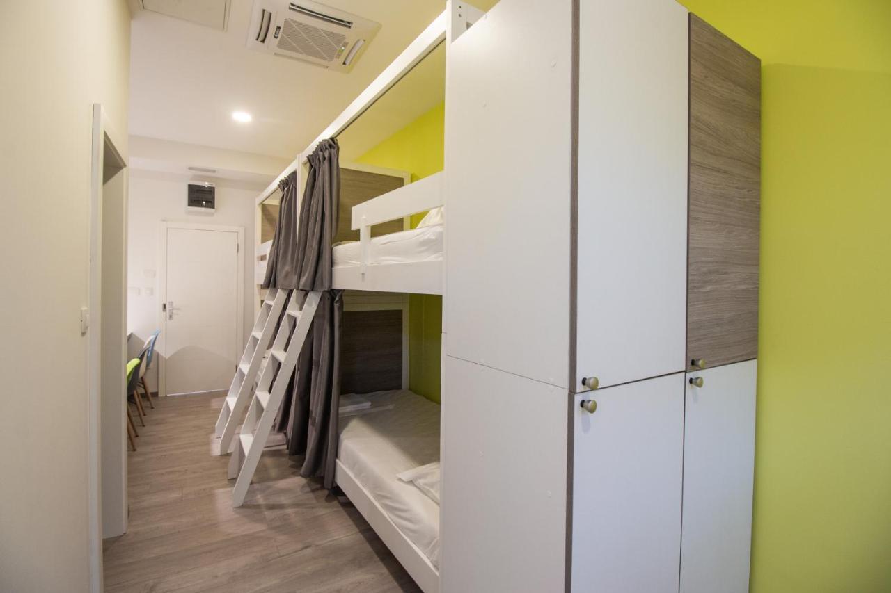 Dandelion Hostel Zára Kültér fotó