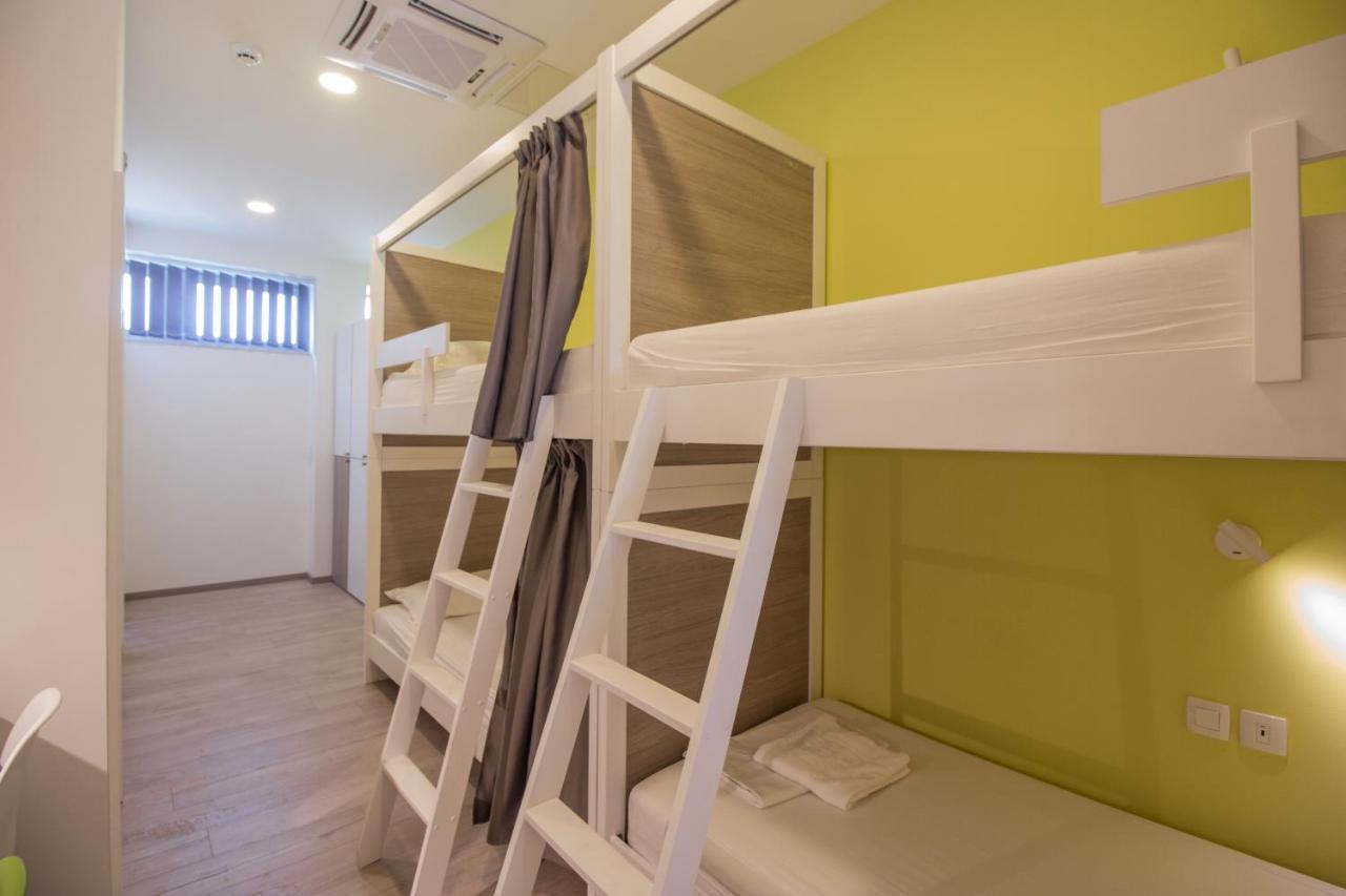 Dandelion Hostel Zára Kültér fotó
